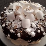 Chocolade merenguetaart